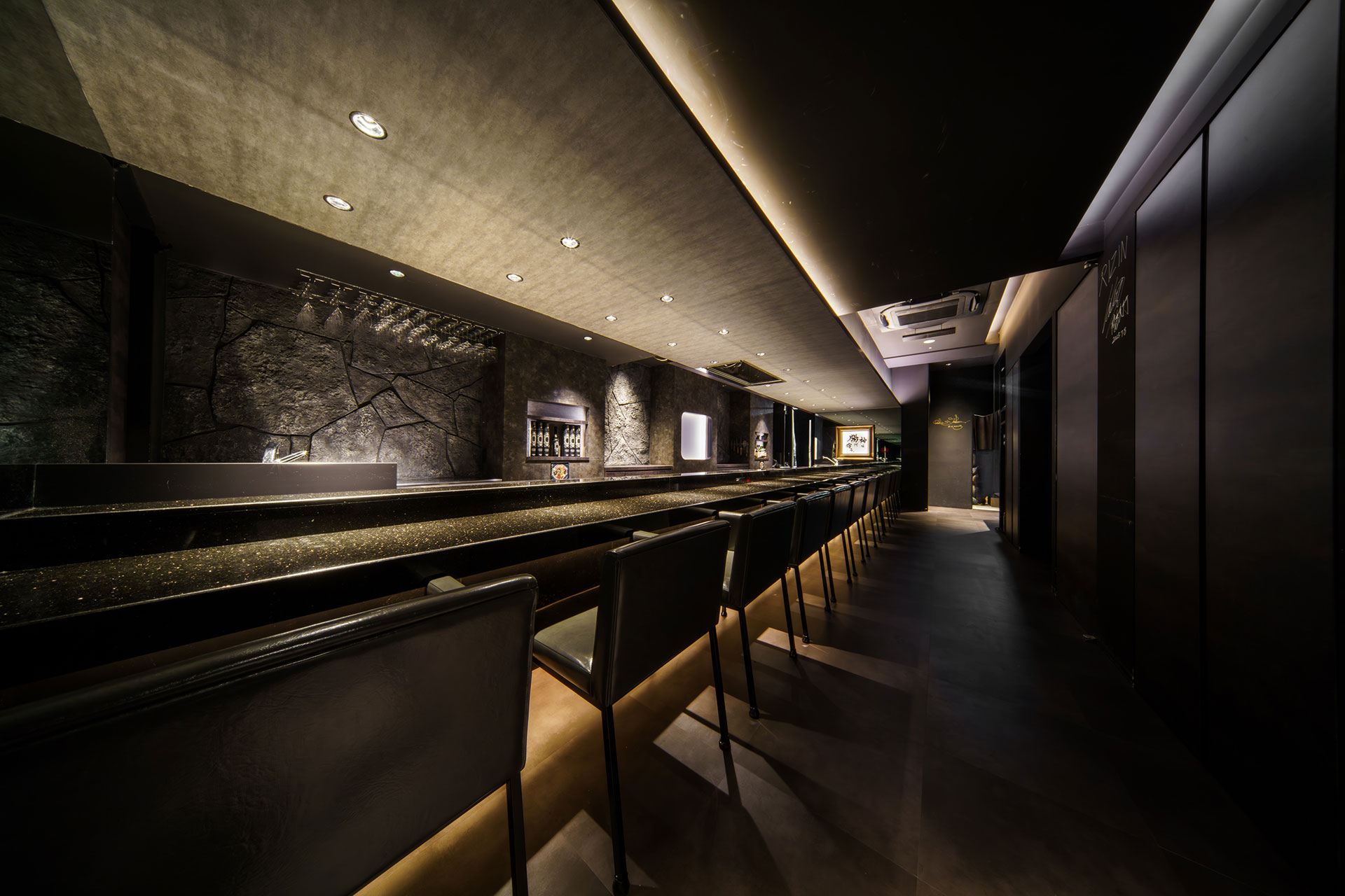 HANARE店内イメージ